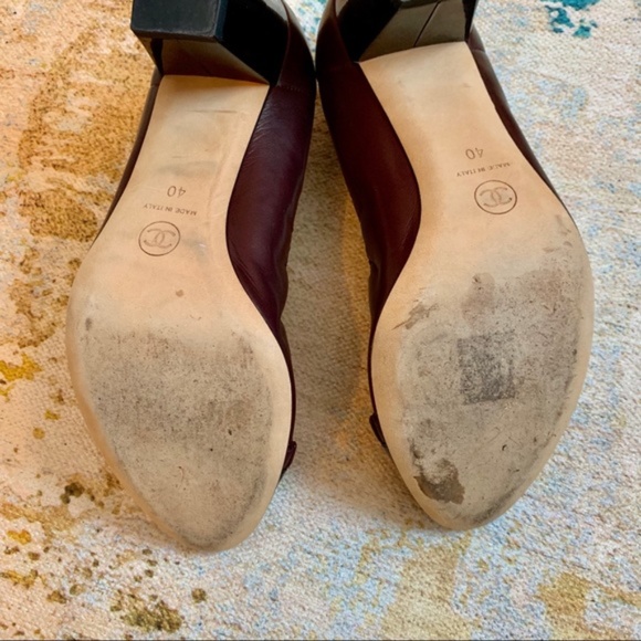 SOLD Authentic Chanel Lambskin Pumps, Size 40 - Picture 5 of 9
